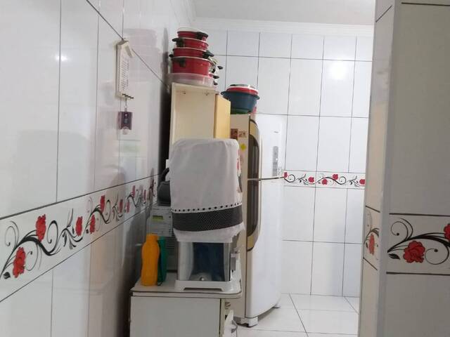 Sobrado para Venda em Diadema - 4
