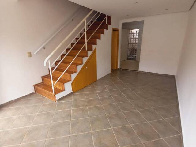 Casa para Venda em Cotia - 4