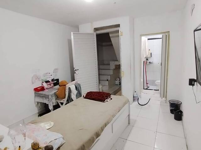 Sobrado para Venda em Diadema - 4